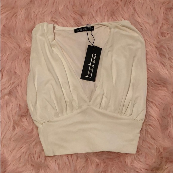 Boohoo Tops - Boohoo white Crop Top